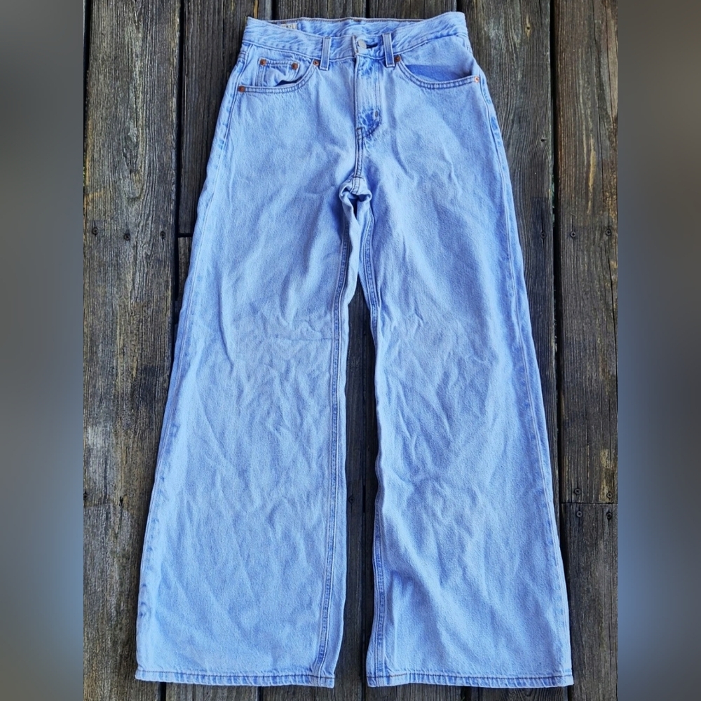 Levi's Premium Wide Leg Baggy Dad Jeans